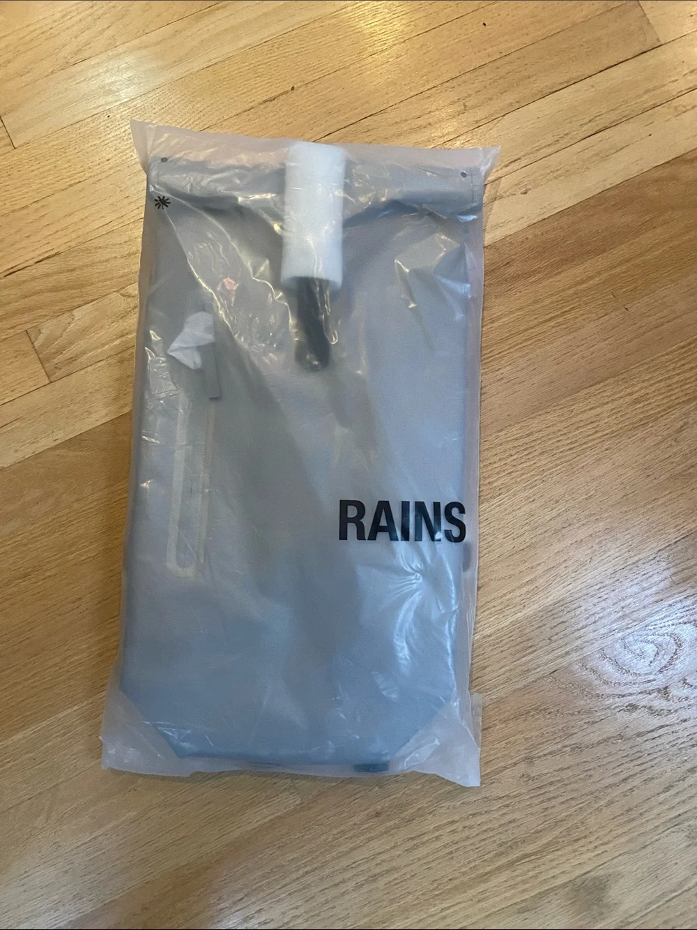 RAINS Rolltop Rucksack Bag Large Luggage Backpack Nimbus Grey Gray NEW NWT